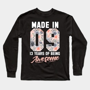 Made in 2009 14 years of being awesome 14th Birthday Flowers Long Sleeve T-Shirt